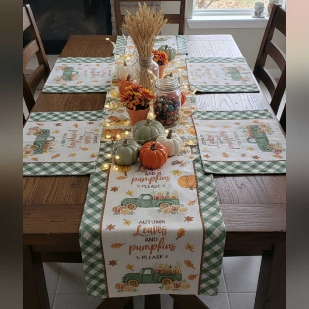 Autumn Leaves and Pumpkins Table Linens Set 6 Tapestry Placemats and Runner Fall